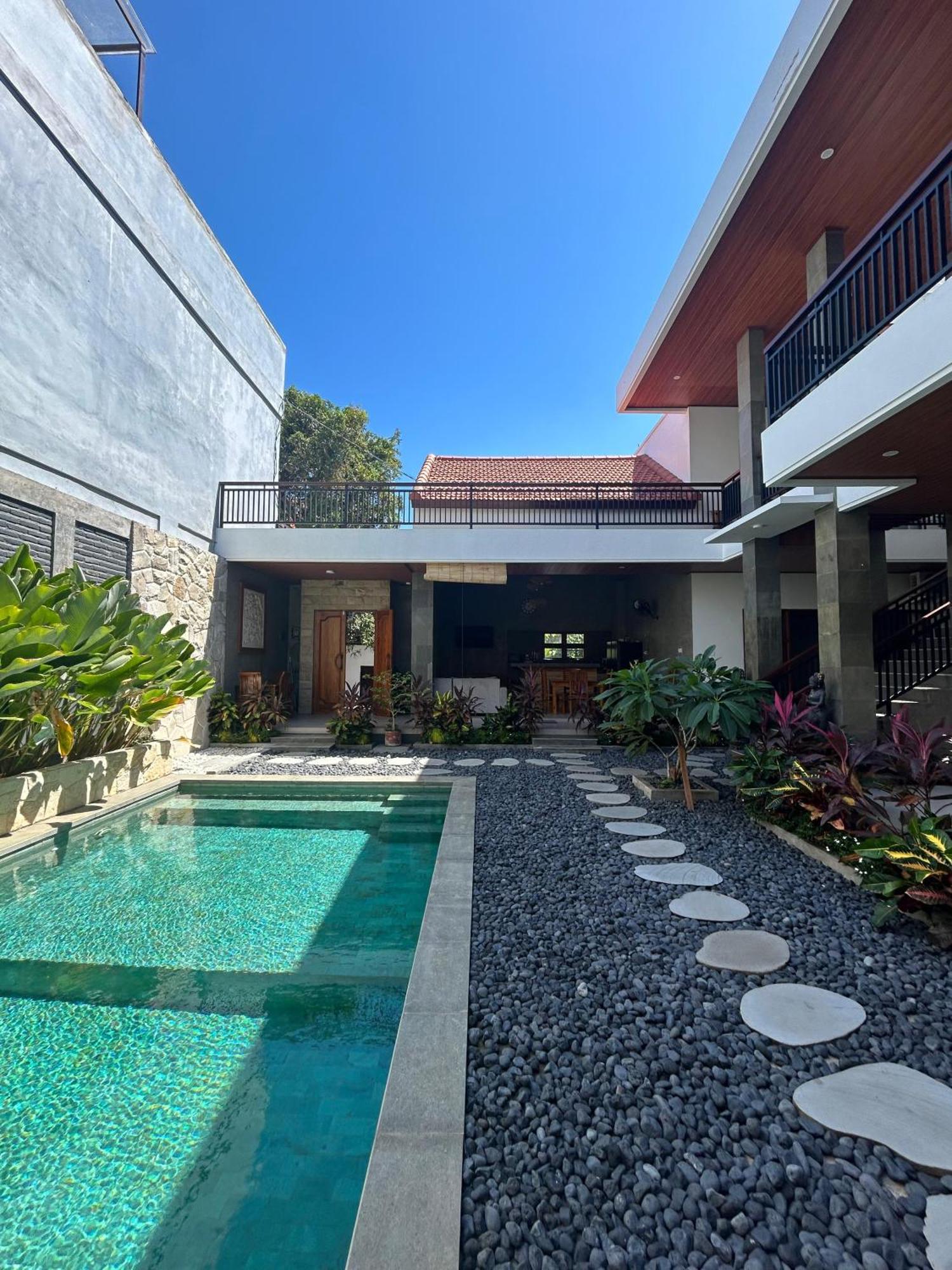Villa Son Sun Uluwatu Εξωτερικό φωτογραφία