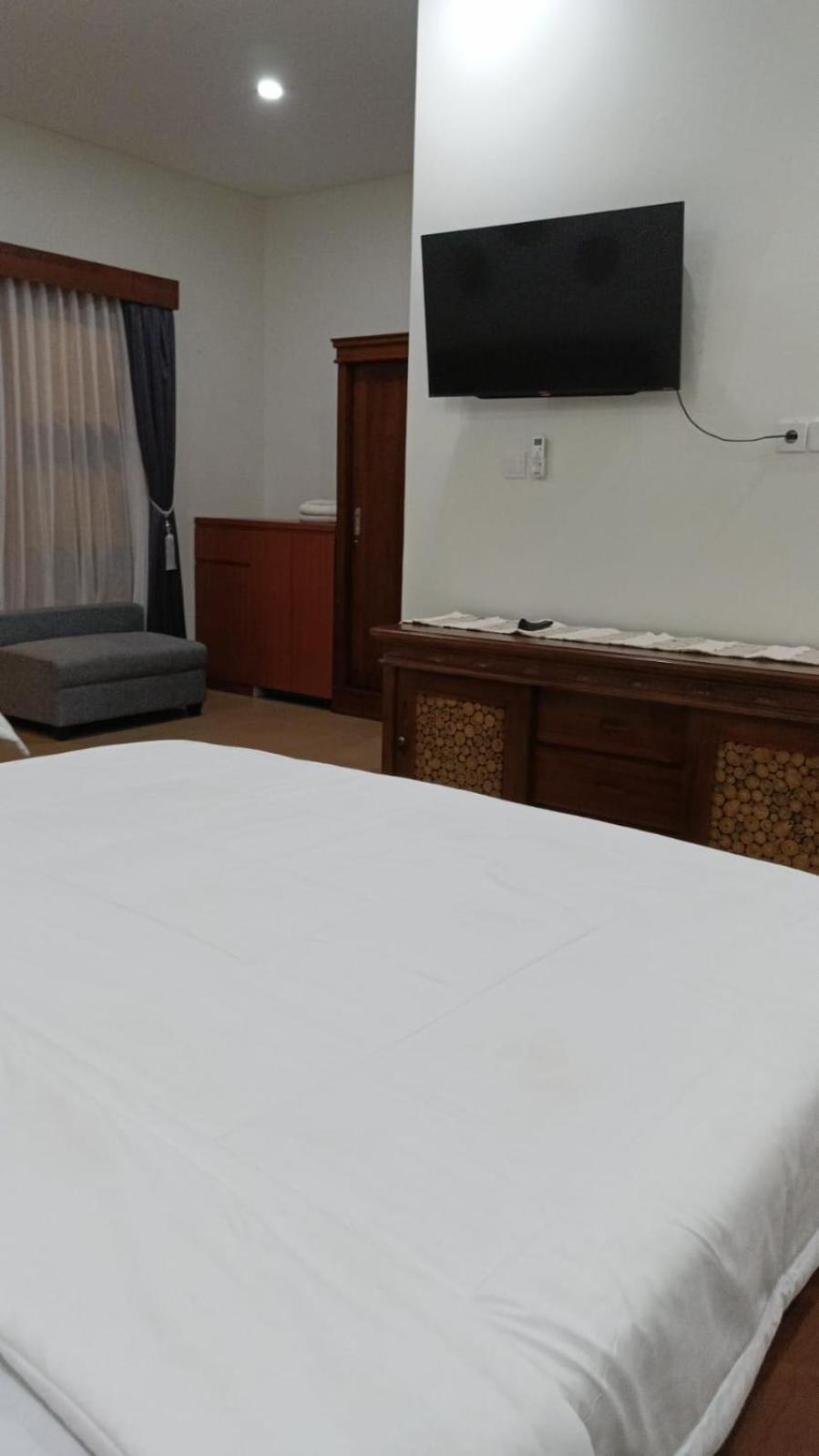 Villa Son Sun Uluwatu Εξωτερικό φωτογραφία