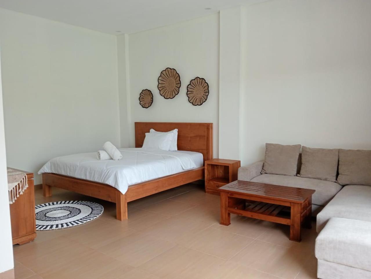 Villa Son Sun Uluwatu Εξωτερικό φωτογραφία